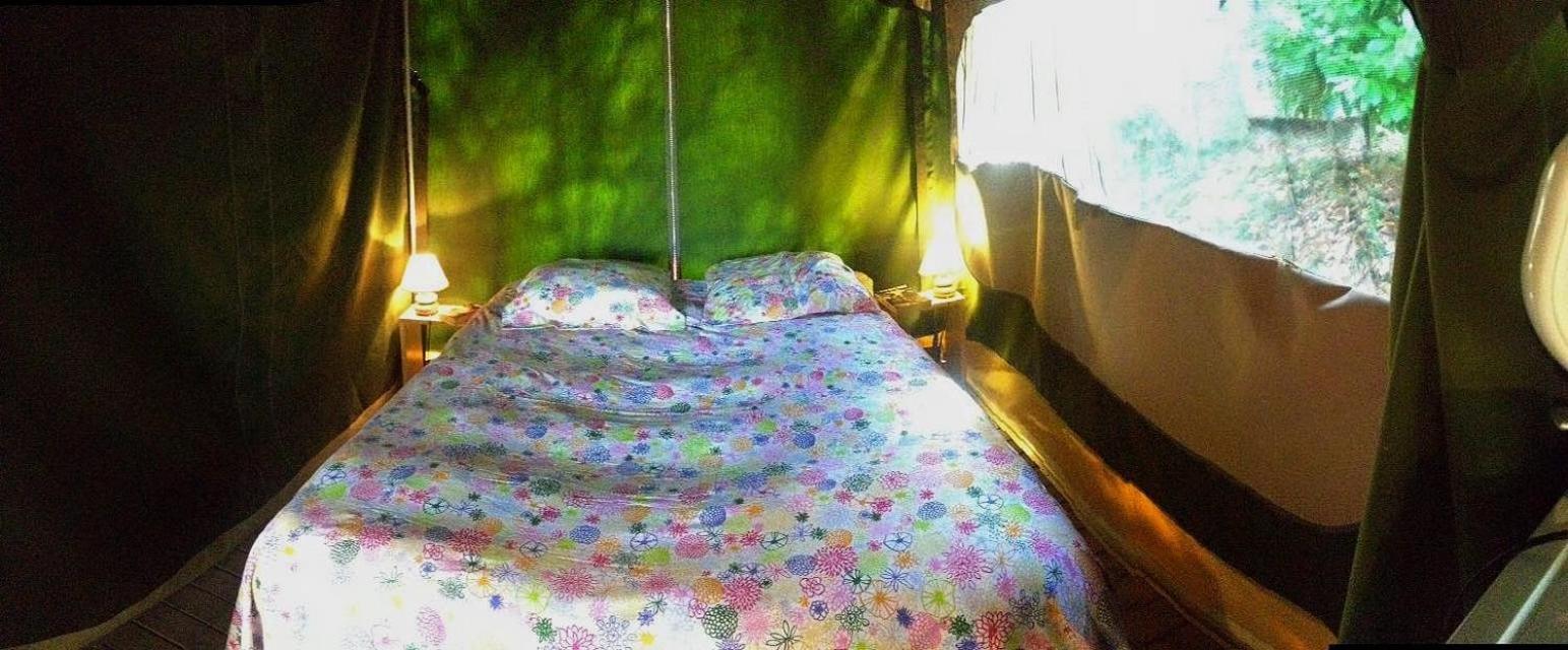 Flower Camping La Pibola Camon  Exterior photo